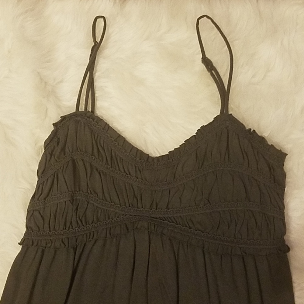 Top - Picture 2 of 3